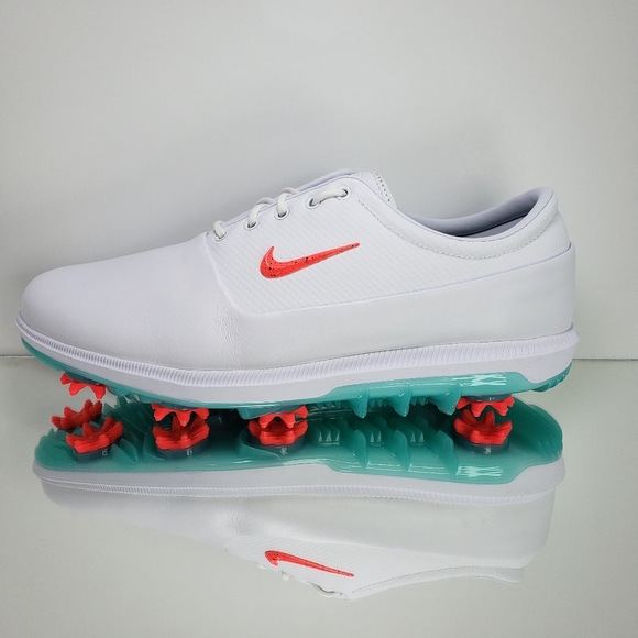 nike synthetic leather shoes